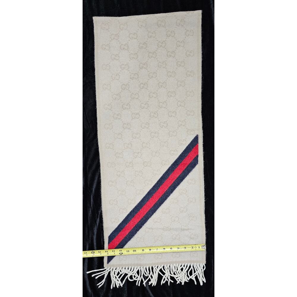 Gucci Muffler Stole Wool GG Pattern Fringe -White/Cream - Picture 3 of 7